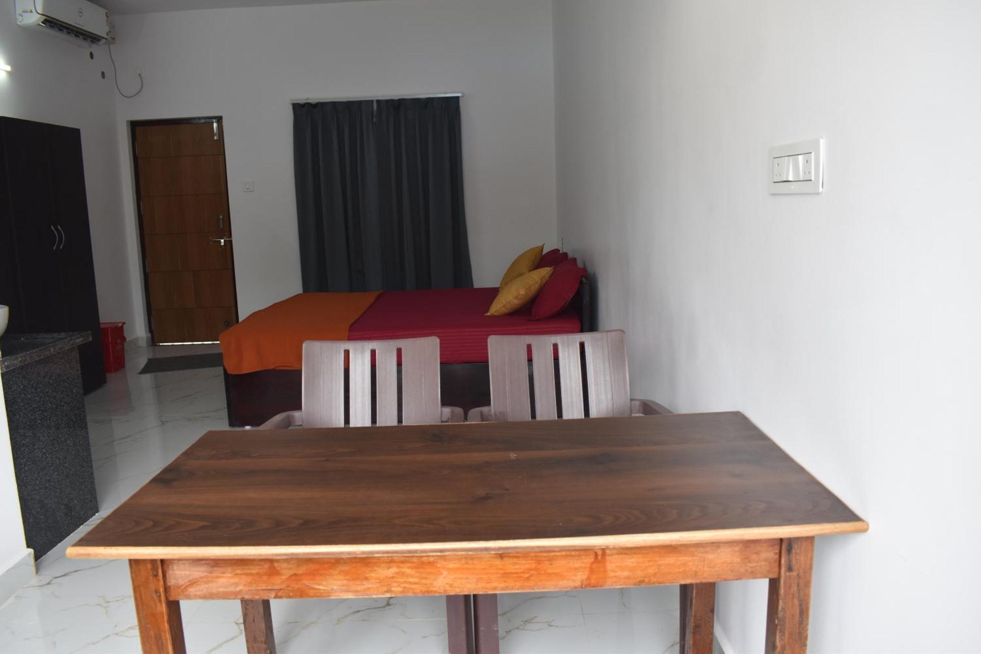 Gundappa Cafe Gokarna Kudle Beach Extérieur photo
